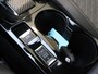 Peugeot e-2008 SUV Allure Avantage 54 kWh | Camera voor en achter | Navigatie | Dodehoek detectie | Apple Carplay/Android Auto | SOH 97,7%