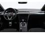 Volkswagen Arteon Shooting Brake 2.0 TSI R-Line Business + 190pk DSG7 | Carplay | Panoramadak | Stoel voor + Achter verwarming