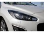 Peugeot 308 CC 1.6 THP 200pk Féline | 1e Eigenaar | Xenon | JBL | Luxe leder | Navigatie | 18 Inch | Parelmoer | Alarm |