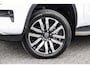 Volkswagen Amarok 3.0Tdi V6 241Pk Aut. | Aventura | 4-Motion | Roll Bar | Harman-Kardon | Trekhaak | 360° Camera | 21'' | Clear White