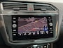 Volkswagen Tiguan 1.5 TSI ACT Comfortline Business Airco ECC | Panorama | Trekhaak | Stoel Verwarming | Apple Carplay | Navigatie | NAP