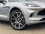 Aston Martin DBX 4.0 V8 360° Memory Stoelverw/koeling Sfeerverl Pano Lightning Silver