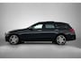 Mercedes-Benz C-klasse Estate 300 e AMG Plug-In Hybride | AMG-Line Interieur | AMG-Line Exterieur | 360 Camera | Panorama Schuifkanteldak | Nightpakket | Trekhaak | Inclusief 24 maanden MB Certified garantie voor Europa.