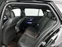 Mercedes-Benz C-klasse Estate 300 e AMG Plug-In Hybride | AMG-Line Interieur | AMG-Line Exterieur | 360 Camera | Panorama Schuifkanteldak | Nightpakket | Trekhaak | Inclusief 24 maanden MB Certified garantie voor Europa.