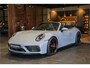 Porsche 911 Cabrio 3.0 Carrera 4 GTS Voll GT3 Sportstoelen 18-wegs met Memory/ verwarmd, GT3 Velgen/ skirts, Matrix Led PDLS+, Hefsysteem vooras, Sport chrono, Sport design, PTV+, Sportuitlaat, 4 wielbesturing, 360 view, Bose, Keyless, Carbon/ Licht/ Spiegel pack, 21''