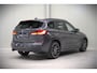 BMW X1 xDrive25e High Executive Edition M Sport | Stoelverwarming | Trekhaak | Parkeersensoren | Navigatie | Ambiance Verlichting | Keyless | Cruise Control | LED | Climate Control | DAB | BTW | SOH 92%