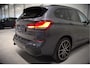 BMW X1 xDrive25e High Executive Edition M Sport | Stoelverwarming | Trekhaak | Parkeersensoren | Navigatie | Ambiance Verlichting | Keyless | Cruise Control | LED | Climate Control | DAB | BTW | SOH 92%