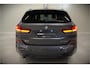 BMW X1 xDrive25e High Executive Edition M Sport | Stoelverwarming | Trekhaak | Parkeersensoren | Navigatie | Ambiance Verlichting | Keyless | Cruise Control | LED | Climate Control | DAB | BTW | SOH 92%