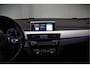 BMW X1 xDrive25e High Executive Edition M Sport | Stoelverwarming | Trekhaak | Parkeersensoren | Navigatie | Ambiance Verlichting | Keyless | Cruise Control | LED | Climate Control | DAB | BTW | SOH 92%
