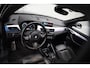 BMW X1 xDrive25e High Executive Edition M Sport | Stoelverwarming | Trekhaak | Parkeersensoren | Navigatie | Ambiance Verlichting | Keyless | Cruise Control | LED | Climate Control | DAB | BTW | SOH 92%