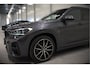 BMW X1 xDrive25e High Executive Edition M Sport | Stoelverwarming | Trekhaak | Parkeersensoren | Navigatie | Ambiance Verlichting | Keyless | Cruise Control | LED | Climate Control | DAB | BTW | SOH 92%