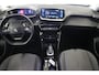 Peugeot 2008 1.2 PureTech Allure |Navi|Camera|