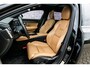 Volvo V90 2.0 T6 Plug-in Hybrid AWD Ultimate Bright | SOH 97% | 360 Graden Camera | Stoelventilatie | Stoelverwarming | Nappaleder | Panoramadak | Cruise Control Adaptief | BLIS | Navigatie | Apple Carplay | Android Auto | Elektrische Achterklep | Elektrisch Verstelbare Voorstoelen