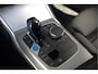 BMW i4 eDrive40 84 kWh | Stoelverwarming | Stuurverwarming | Apple Carplay | Adaptive Cruise Control | Memory Seat | Trekhaak | Camera | Parkeersensoren | Navigatie | Ambiance Verlichting | HIFI | SOH 96.52% |