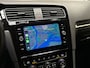 Volkswagen Golf Variant 1.5 TSI Highline Automaat (APPLE CARPLAY, VIRTUAL DASHBOARD, GROOT NAVI, KEYLESS, CAMERA, ALCANTARA, SPORTSTOELEN, STOELVERWARMING, GETINT GLAS, ADAPTIVE CRUISE, NIEUWSTAAT)