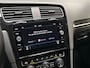 Volkswagen Golf Variant 1.5 TSI Highline Automaat (APPLE CARPLAY, VIRTUAL DASHBOARD, GROOT NAVI, KEYLESS, CAMERA, ALCANTARA, SPORTSTOELEN, STOELVERWARMING, GETINT GLAS, ADAPTIVE CRUISE, NIEUWSTAAT)