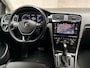 Volkswagen Golf Variant 1.5 TSI Highline Automaat (APPLE CARPLAY, VIRTUAL DASHBOARD, GROOT NAVI, KEYLESS, CAMERA, ALCANTARA, SPORTSTOELEN, STOELVERWARMING, GETINT GLAS, ADAPTIVE CRUISE, NIEUWSTAAT)