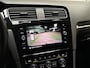 Volkswagen Golf Variant 1.5 TSI Highline Automaat (APPLE CARPLAY, VIRTUAL DASHBOARD, GROOT NAVI, KEYLESS, CAMERA, ALCANTARA, SPORTSTOELEN, STOELVERWARMING, GETINT GLAS, ADAPTIVE CRUISE, NIEUWSTAAT)