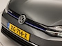 Volkswagen Golf Variant 1.5 TSI Highline Automaat (APPLE CARPLAY, VIRTUAL DASHBOARD, GROOT NAVI, KEYLESS, CAMERA, ALCANTARA, SPORTSTOELEN, STOELVERWARMING, GETINT GLAS, ADAPTIVE CRUISE, NIEUWSTAAT)