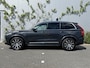 Volvo XC90 2.0 T8 Recharge AWD Inscription | Plug-in Hybrid (PHEV) | Achteruitrijcamera | Parkeersensoren | BLIS | Cruise Control Adaptief | Lederen Bekleding | Stoelverwarming | Keyless Entry | Elektrische Achterklep | Navigatie