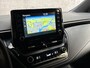 Toyota Corolla 1.8 Hybrid Sport Automaat (NAVIGATIE, LEDER, VIRTUAL COCKPIT, CAMERA, SPORTSTOELEN, GETINT GLAS, ADAPTIVE CRUISE, NIEUWE APK, NIEUWSTAAT)