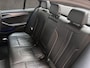 BMW 5-Serie 520i M Sport High Executive 184Pk Automaat (PANORAMADAK, M PAKKET, GROOT NAVI, MEMORY SEATS, 360 CAMERA, STOELVERWARMING, GETINT GLAS, SFEERVERLICHTING, NIEUWSTAAT)