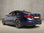 BMW 5-Serie 520i M Sport High Executive 184Pk Automaat (PANORAMADAK, M PAKKET, GROOT NAVI, MEMORY SEATS, 360 CAMERA, STOELVERWARMING, GETINT GLAS, SFEERVERLICHTING, NIEUWSTAAT)