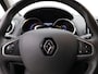 Renault Clio 0.9 TCe Limited / Cruisecontrol / Airco / Navigatie / Parkeersensoren / Trekhaak Afneembaar / 1200kg Trekgewicht / Dealeronderhouden / 1ste Eigenaar /