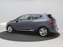 Renault Clio 0.9 TCe Limited / Cruisecontrol / Airco / Navigatie / Parkeersensoren / Trekhaak Afneembaar / 1200kg Trekgewicht / Dealeronderhouden / 1ste Eigenaar /