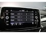Volkswagen T-Roc R-Line 1.5 TSI 150pk DSG Automaat Trekhaak, Adaptive cruise control, Elektrische achterklep, Achteruitrijcamera, LED koplampen, Stoelverwarming