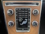 Volvo XC60 2.0 T5 Summum | 4WD| Standkachel | Stoelverwarming V+A | 20" Lichtmetalen velgen | Memoryseat | Navigatie | Lederen Bekleding | Parkeersensoren V+A