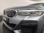 BMW 5-Serie Touring 530e M-sport | 19 Inch W spaak | Elek glazen panorama dak | Trekhaak |