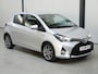 Toyota Yaris 1.5 Hybrid Dynamic ✅Stoelverw.✅Navigatie✅Keyless✅Clima✅Camera✅Onderh. Historie✅