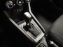 Renault Clio 1.6 E-Tech Hybrid 140 Sport 140Pk Automaat (VIRTUAL COCKPIT, APPLE CARPLAY, GROOT NAVI, LM VELGEN, GETINT GLAS, SPORTSTOELEN, PARKEERSENSOREN, CRUISE, NIEUWE APK, NIEUWSTAAT)