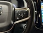 Volvo XC40 1.5 T4 Recharge R-Design 211Pk Automaat (APPLE CARPLAY, LEDER/ALCANTARA, CAMERA, GETINT GLAS, SPORTSTOELEN, ELEK ACHTERKLEP, ZWART HEMEL, KEYLESS, NIEUWSTAAT)
