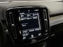 Volvo XC40 1.5 T4 Recharge R-Design 211Pk Automaat (APPLE CARPLAY, LEDER/ALCANTARA, CAMERA, GETINT GLAS, SPORTSTOELEN, ELEK ACHTERKLEP, ZWART HEMEL, KEYLESS, NIEUWSTAAT)