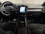 Volvo XC40 1.5 T4 Recharge R-Design 211Pk Automaat (APPLE CARPLAY, LEDER/ALCANTARA, CAMERA, GETINT GLAS, SPORTSTOELEN, ELEK ACHTERKLEP, ZWART HEMEL, KEYLESS, NIEUWSTAAT)