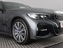 BMW 3-Serie Touring 330e Business Edition + M Sport (Pano / Navi / Cruise / Camera / Carplay)
