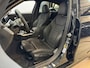 BMW 3-Serie 320e Business Edition Plus Airco ECC | Virtual | Leder | Stoelverwarming | M Stuur | Camera | Sfeer | Isofix | NAP