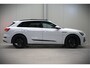 Audi E-tron e-tron 50 quattro Launch edition Black 71 kWh | Black Edition | Panoramadak | Memory Seat | Luchtvering | Adaptive Cruise Control | Keyless | Matrix LED | Stoelverwarming | NAP | SOH 92,28%