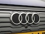 Audi Q4 e-tron 40 Edition 77 kWh 204 PK l Apple Carplay | Android Auto l Airco l Voorverwarming en -ventilatie l Parkeerhulp achter l Stoelverwarming l Alarm Klasse III l LED Koplampen l Audi sound system l