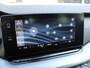 Skoda Octavia Combi 1.0 e-TSI 110PK Automaat Business Edition /NAVI/17'LM/PDC/LED/Keyless/Lane assist/Trekhaak/DAB+/Cruise control/NAP! 2e eig!