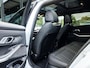 BMW 3-Serie Touring 330e | DIRECT BESCHIKBAAR | NW MODEL | M-SPORT | HARMAN KARDON | 19 INCH JET BLACK | BROOKLYN GRAU | SHADOWLINE | PANORAMA/SCHUIF-KANTELDAK | COMFORT ACCES | DRIVING ASSISTANT | ADAPTIEVE CRUISE CONTROL |