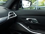 BMW 3-Serie Touring 330e | DIRECT BESCHIKBAAR | NW MODEL | M-SPORT | HARMAN KARDON | 19 INCH JET BLACK | BROOKLYN GRAU | SHADOWLINE | PANORAMA/SCHUIF-KANTELDAK | COMFORT ACCES | DRIVING ASSISTANT | ADAPTIEVE CRUISE CONTROL |