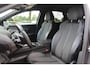 Peugeot 3008 1.6 e-THP GT Line / Trekhaak / Panoramadak / Camera / Navigatie / 18'' / Keyless / DAB / Cruise Control