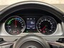Volkswagen Golf 1.4 TSI GTE 204Pk Automaat (NAVIGATIE, PARELMOER, CLIMATE, ADAPTIVE CRUISE, SPORTSTOELEN, GETINT GLAS, PARKEERSENSOREN, NIEUWE APK, NIEUWSTAAT)