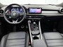 Alfa Romeo Tonale 1.5T Hybrid Veloce 160pk Automaat | 360 Camera | Leder | Navigatie | Adaptieve Cruise Control | 19"LMV | Dodehoekdetectie | Matrix-LED | Stoelverwarming | Apple Carplay/Android Auto |