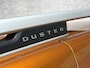 Dacia Duster 1.6 SCe Prestige (NAVIGATIE, CAMERA, GETINT GLAS, TREKHAAK, SPORTSTOELEN, LM VELGEN, CRUISE, NIEUWE APK, NIEUWSTAAT)