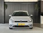 Volkswagen Golf 1.0 TSI Comfortline | Carplay | Navigatie | Adaptief Cruise Control |  parkeersensor Voor & Achter | LMV 16 | LED |
