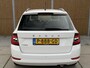 Skoda Fabia Combi 1.0 TSI Ambition Navigatiesysteem | Apple CarPlay/Android Auto Smartlink | Multifunctioneel stuurwiel | Cruise control | Airconditioning | DAB ontvangst | Parkeersensoren achter